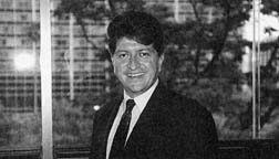 Hace 20 a&ntilde;os&hellip; Octavio Hern&aacute;ndez, director de Discover the World Marketing, ahora tambi&eacute;n representante de Alitalia.